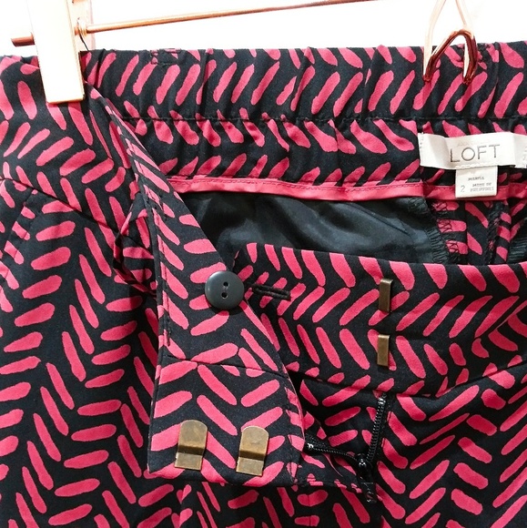 LOFT Patterned Pants - Picture 4 of 5